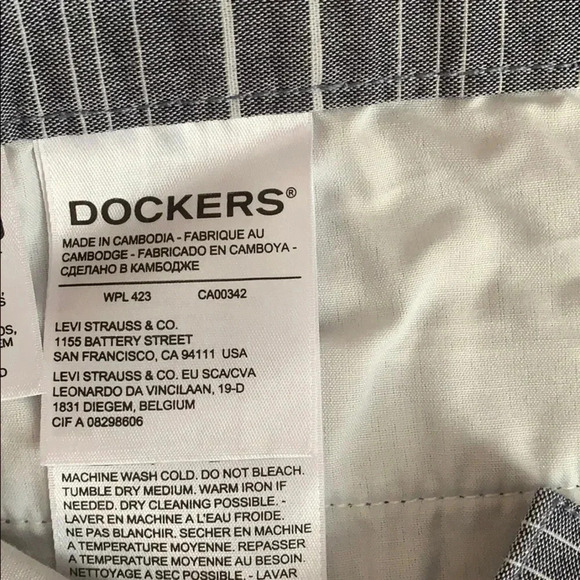 Dockers Shorts 44 Waist Slim Fit Grey NWT - Picture 7 of 8